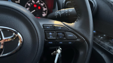 Toyota Yaris 1.5 Hybrid Icon 5dr CVT Hybrid Hatchback